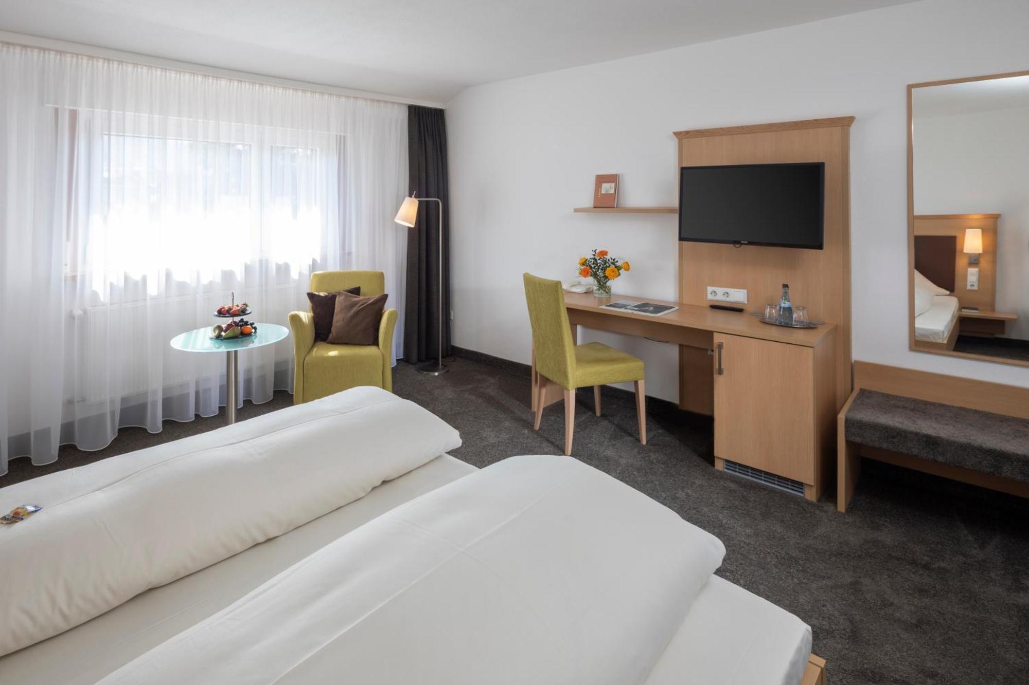 Landhotel Sonnenhalde Bad Boll Εξωτερικό φωτογραφία