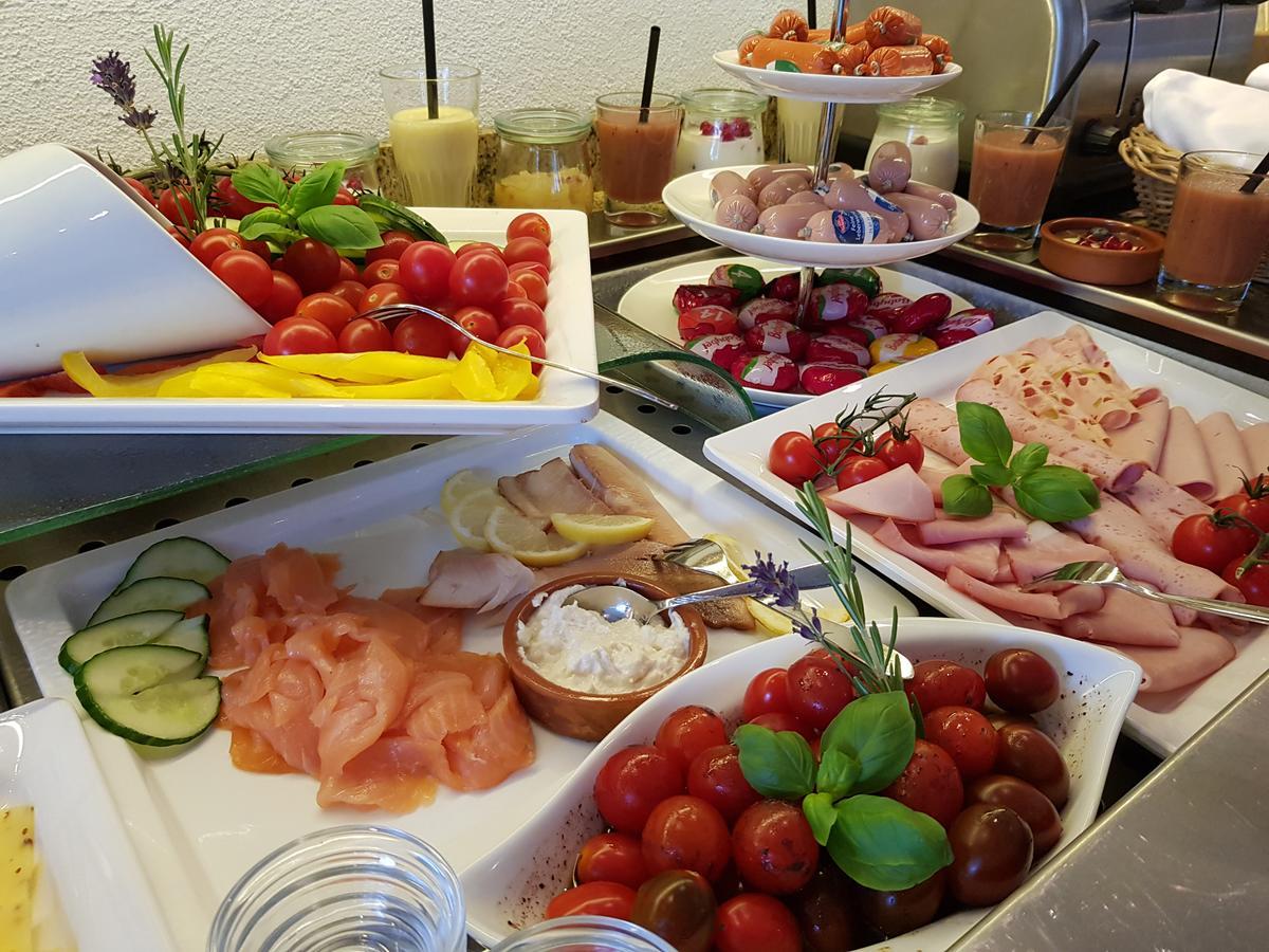 Landhotel Sonnenhalde Bad Boll Εξωτερικό φωτογραφία